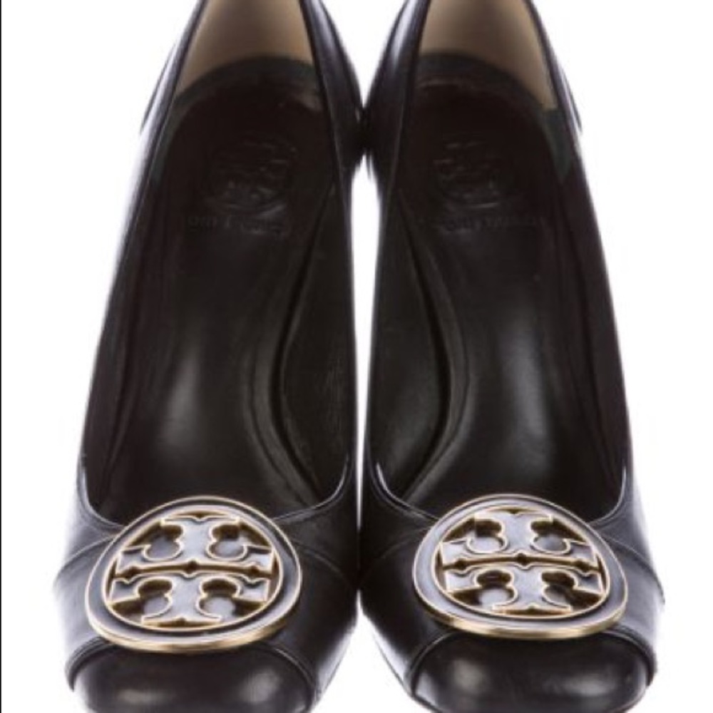 Tory Burch Patent Leather Pumps